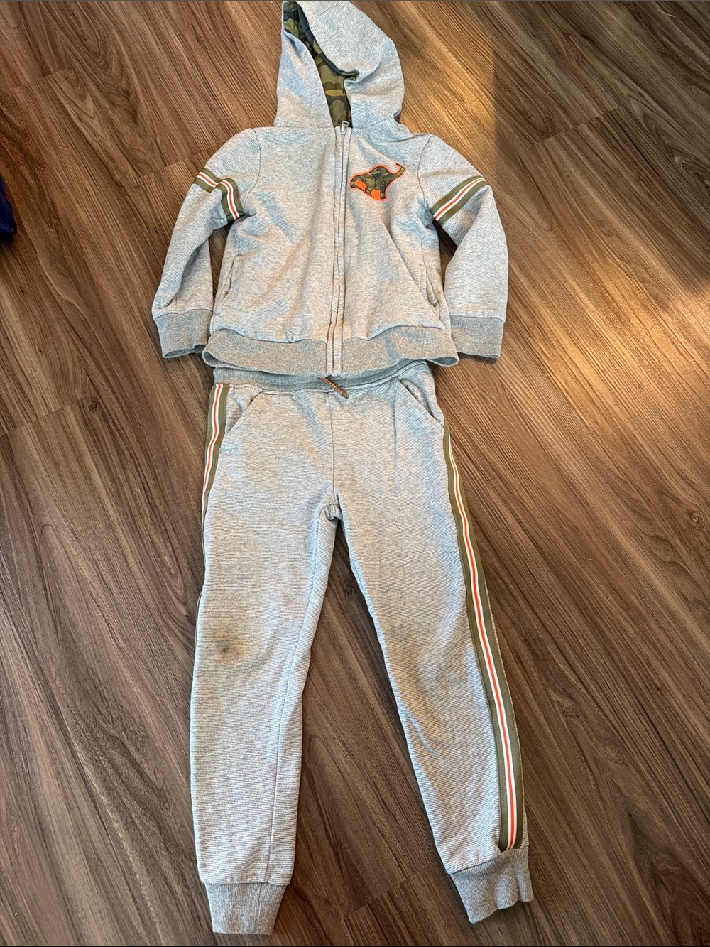 Size 6 Epic Threads Dinosaur Grey Jogger Set with coordinating T-Shirt